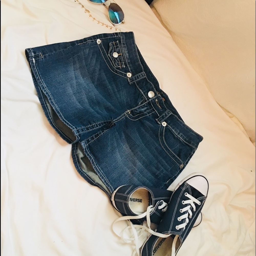 Seven7 dark jean shorts